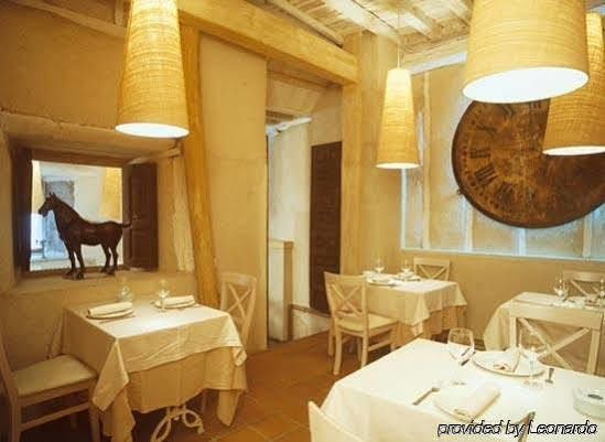 Posada Restaurante Casa De La Sal Candelario Exterior foto